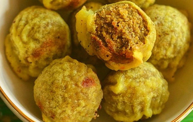 Munthiri Kothu